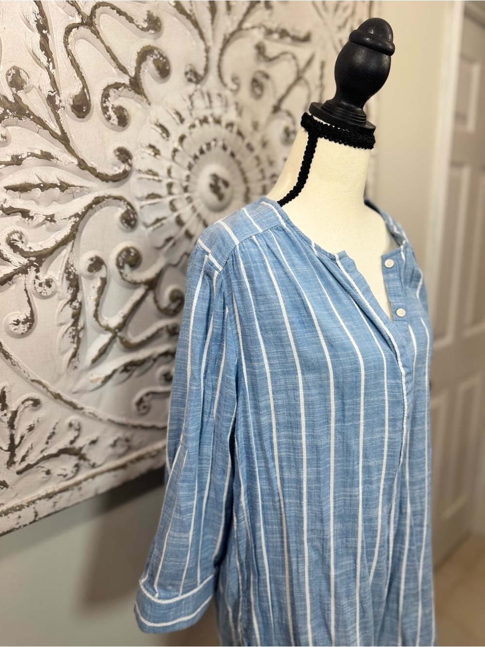 Nine West Jeans XL Blue White Stripe Tunic Blouse Split Neck 3/4 Sleeve Coastal - Picture 3 of 10